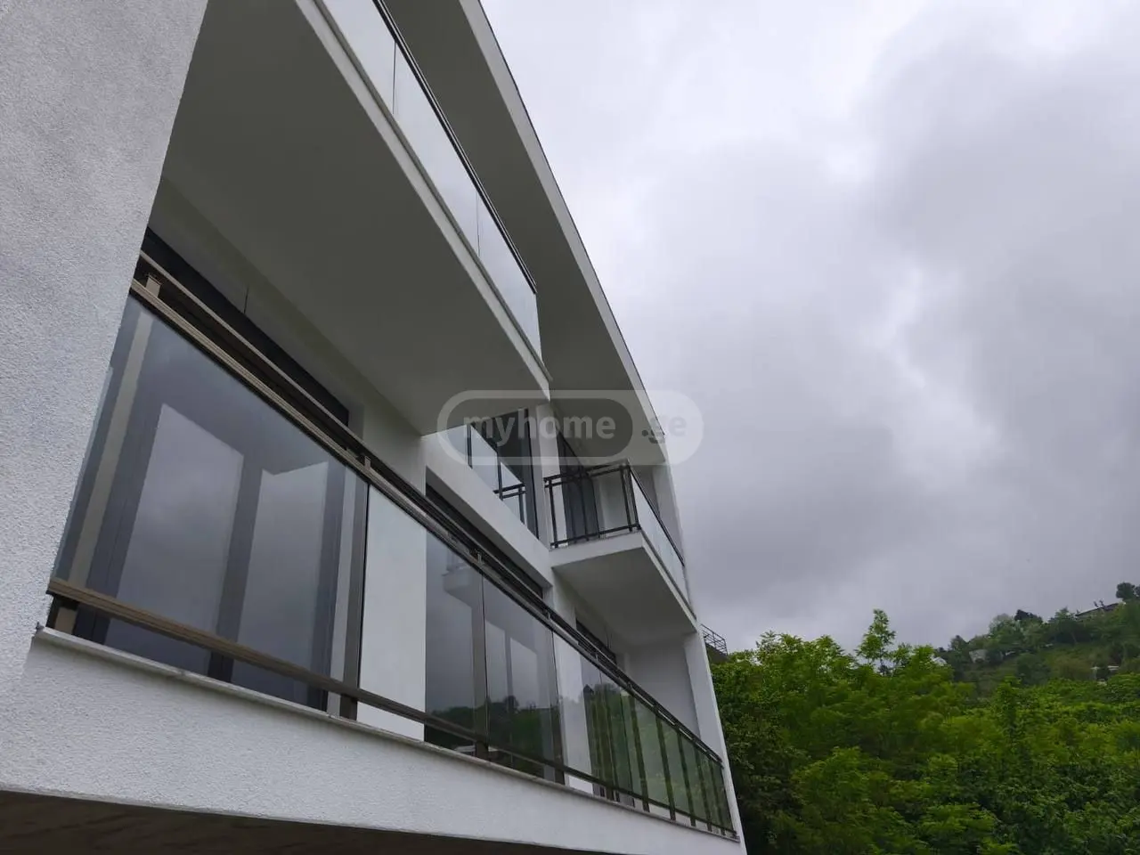 For Sale 4 Room Private House view 2