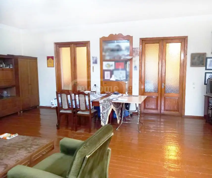 For Sale 6 Room Private House, 4 of 5