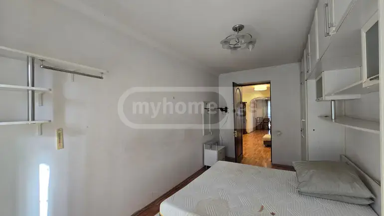 For Sale 5 Room Apartment, 8 of 10