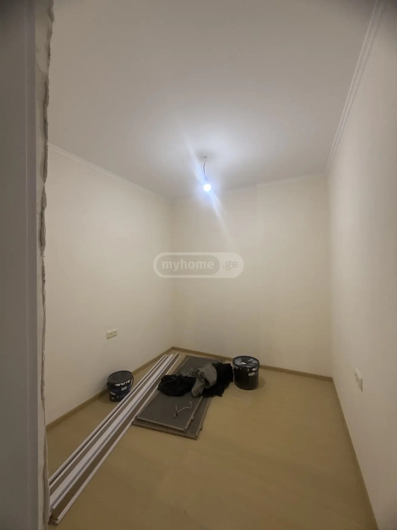 For Sale 4 Room Apartment view 11
