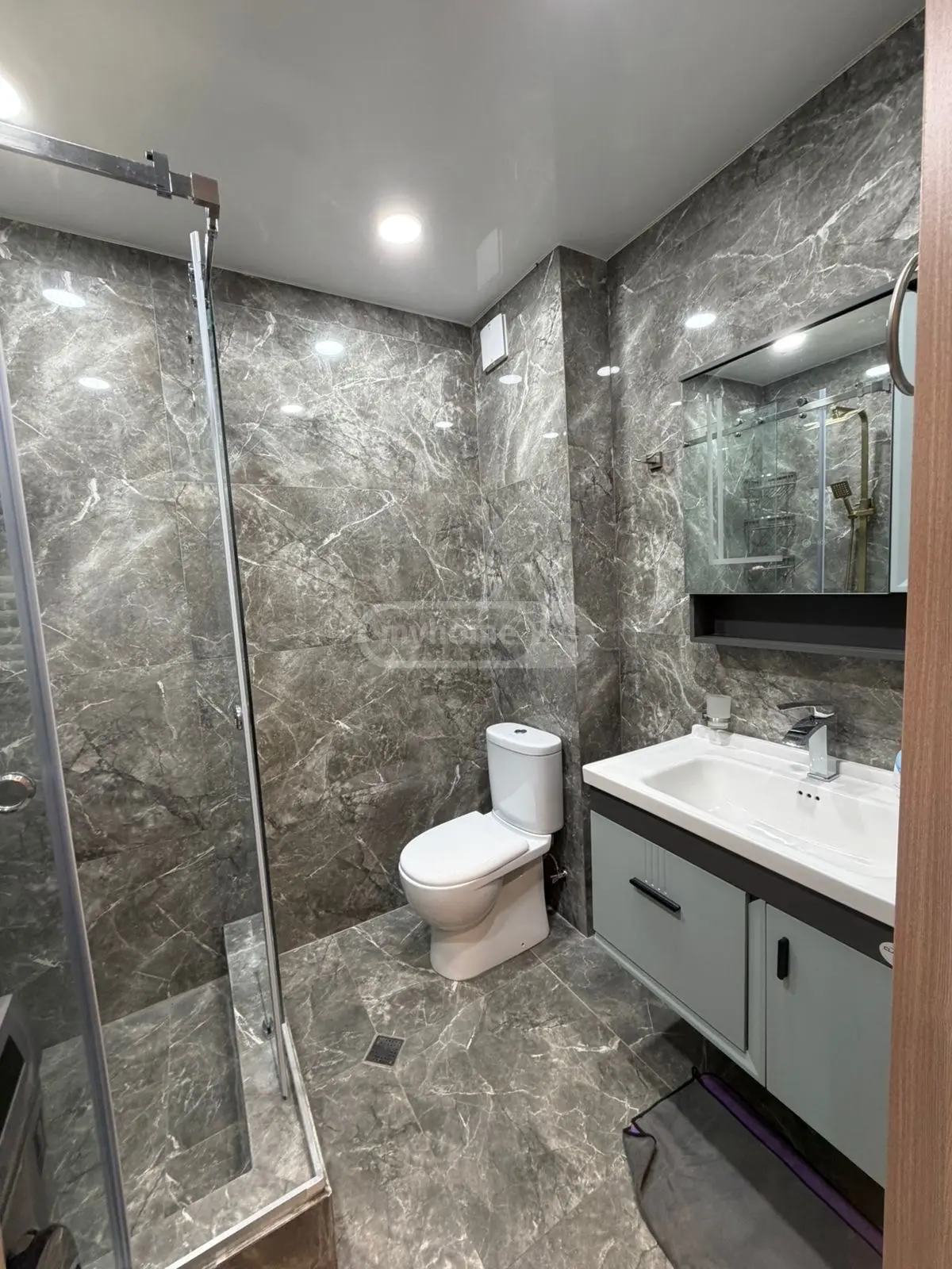 For Rent 3 Room Apartment, 8 of 10