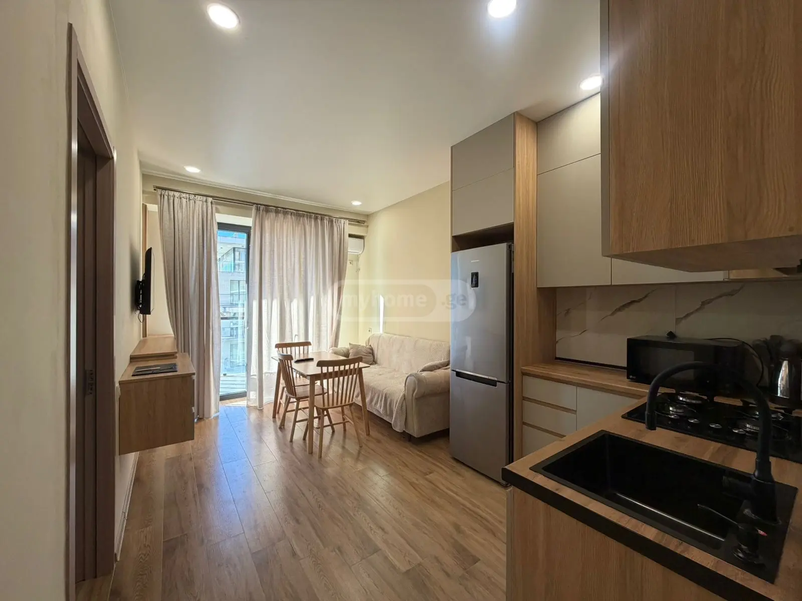 For Rent 3 Room Apartment, 3 of 10