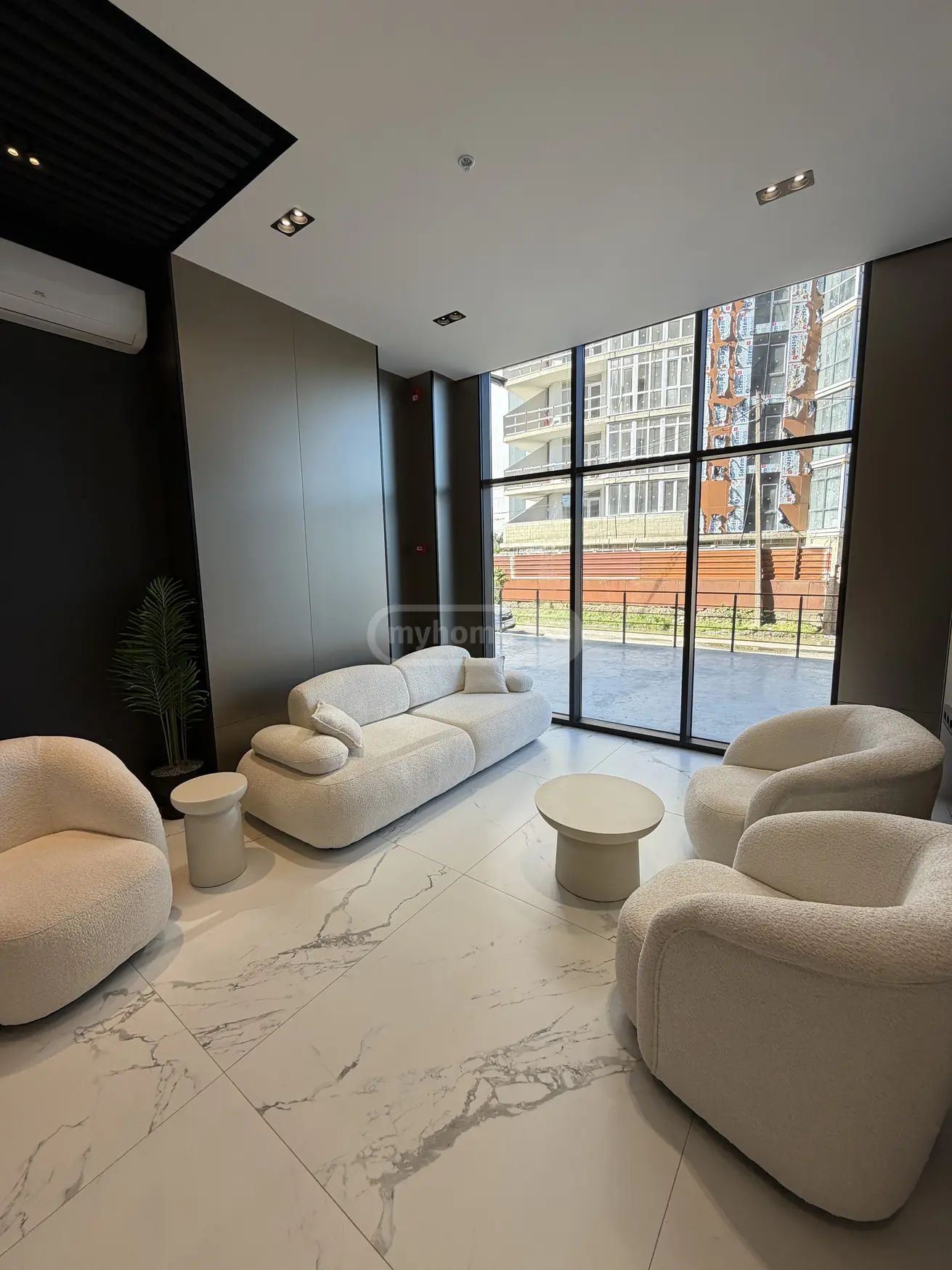 For Sale 1 Room Apartment view 11