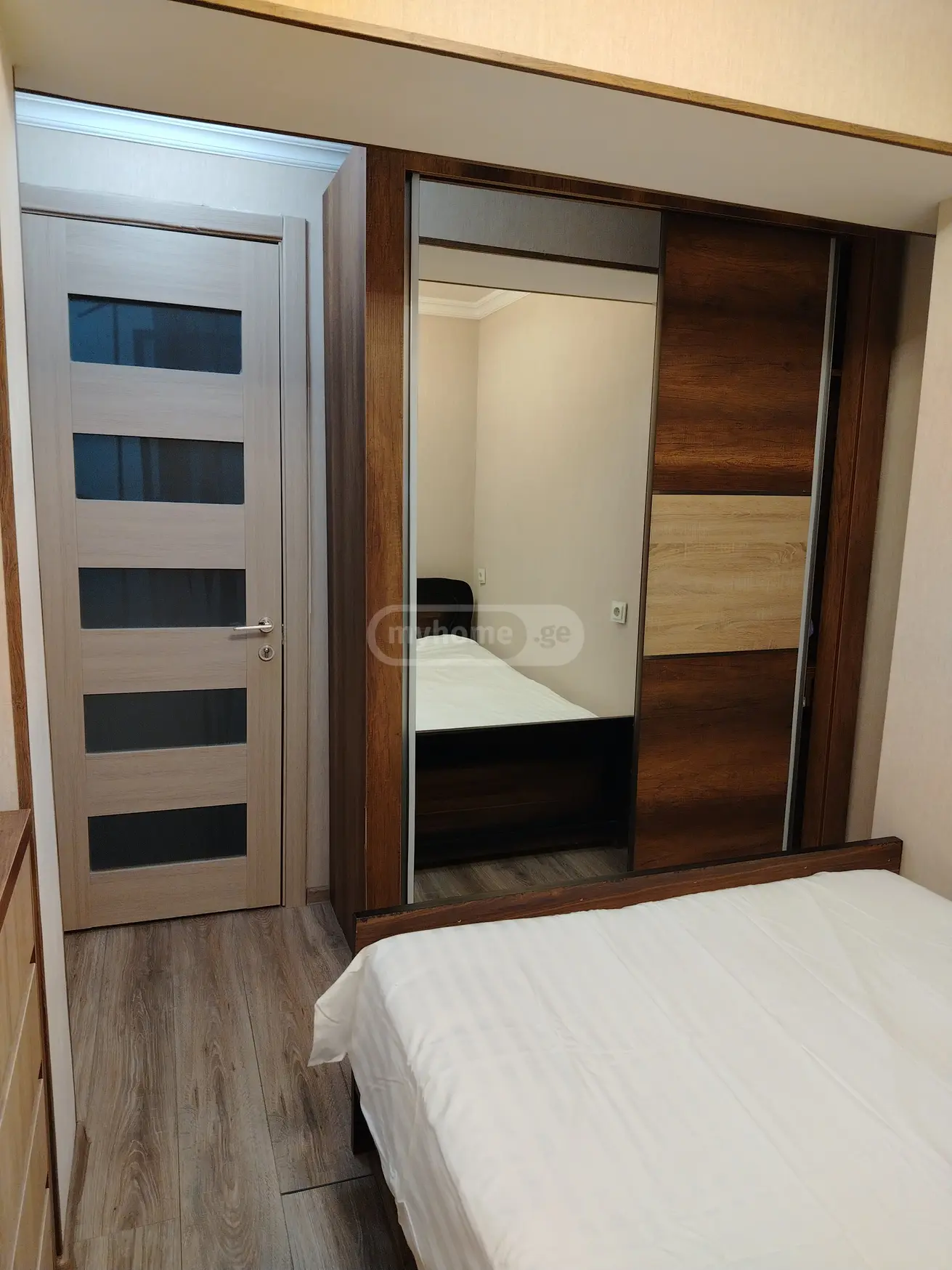Daily Rent 2 Room Apartment Kutaisshi view 11