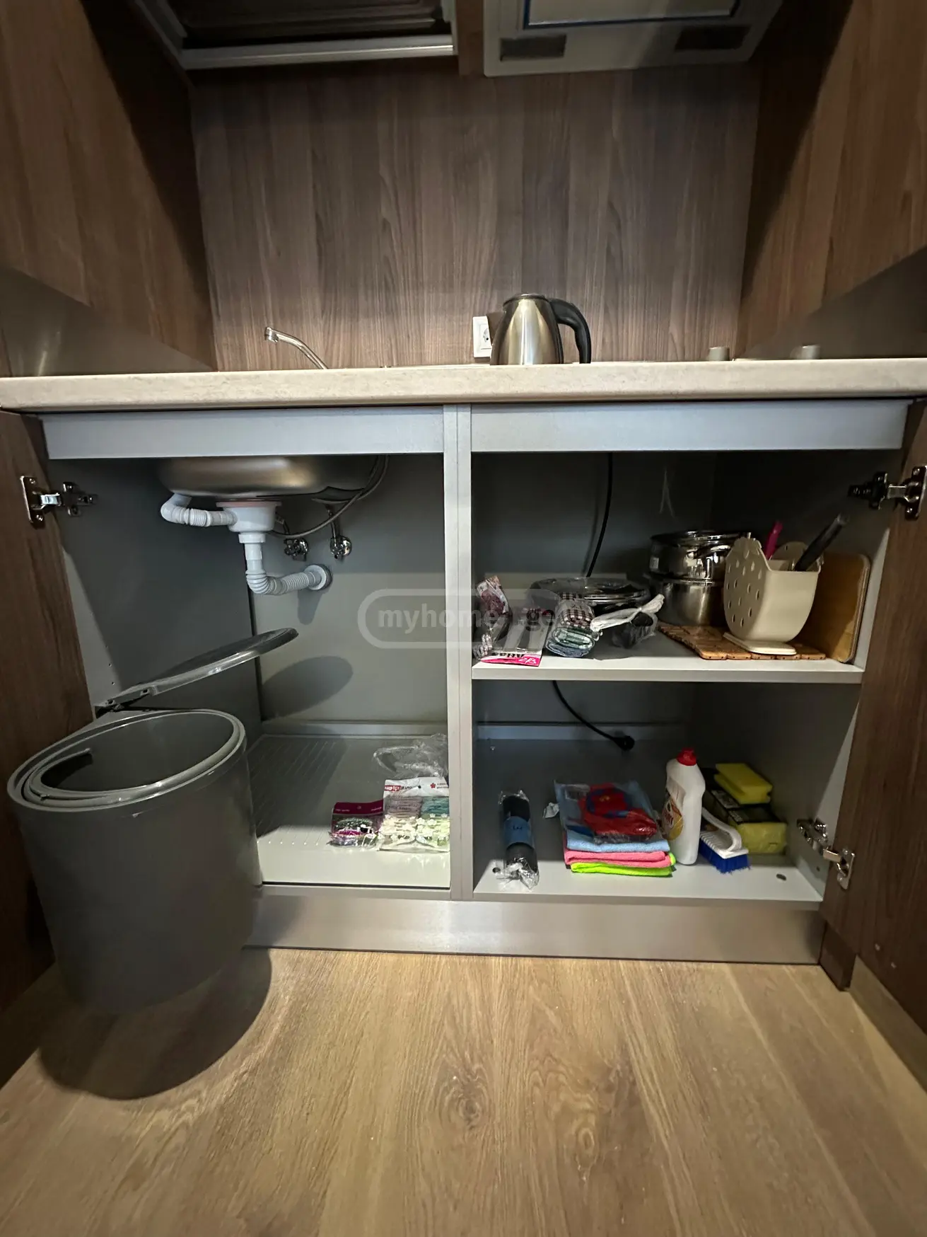 Daily Rent 1 Room Sastumro view 14