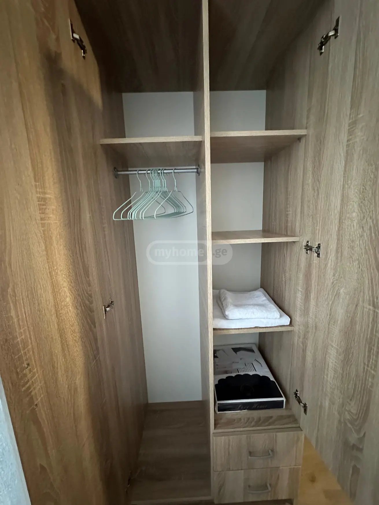 Daily Rent 1 Room Sastumro view 12