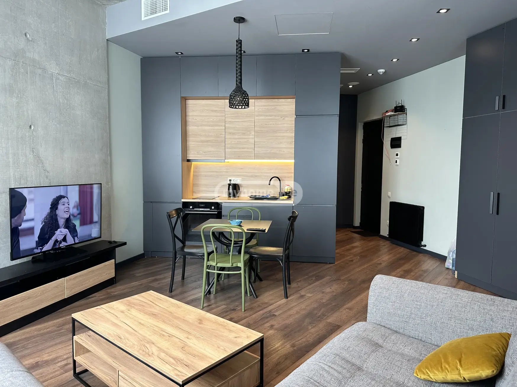 For Rent 2 Room Apartment, 3 of 11