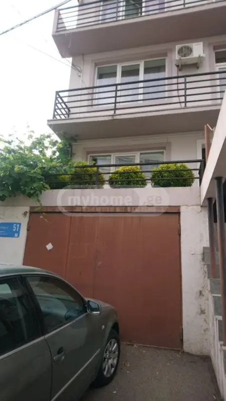 For Sale 9 Room Private House, 1 of 12