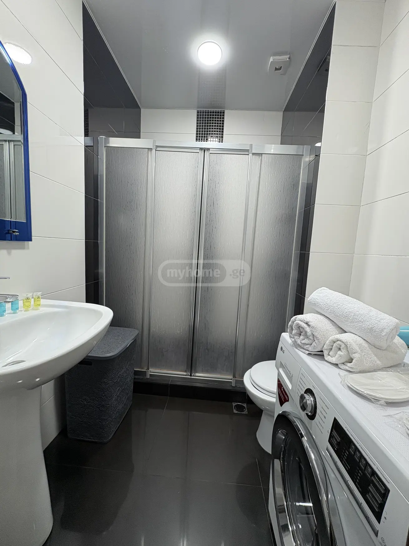 Daily Rent 3 Room Apartment view 20