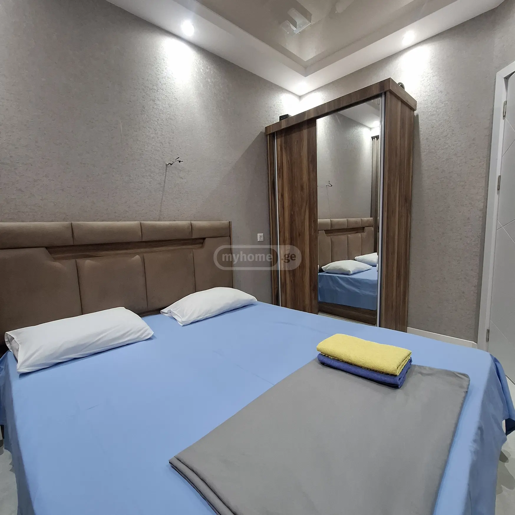 Daily Rent 3 Room Apartment Kutaisshi view 4