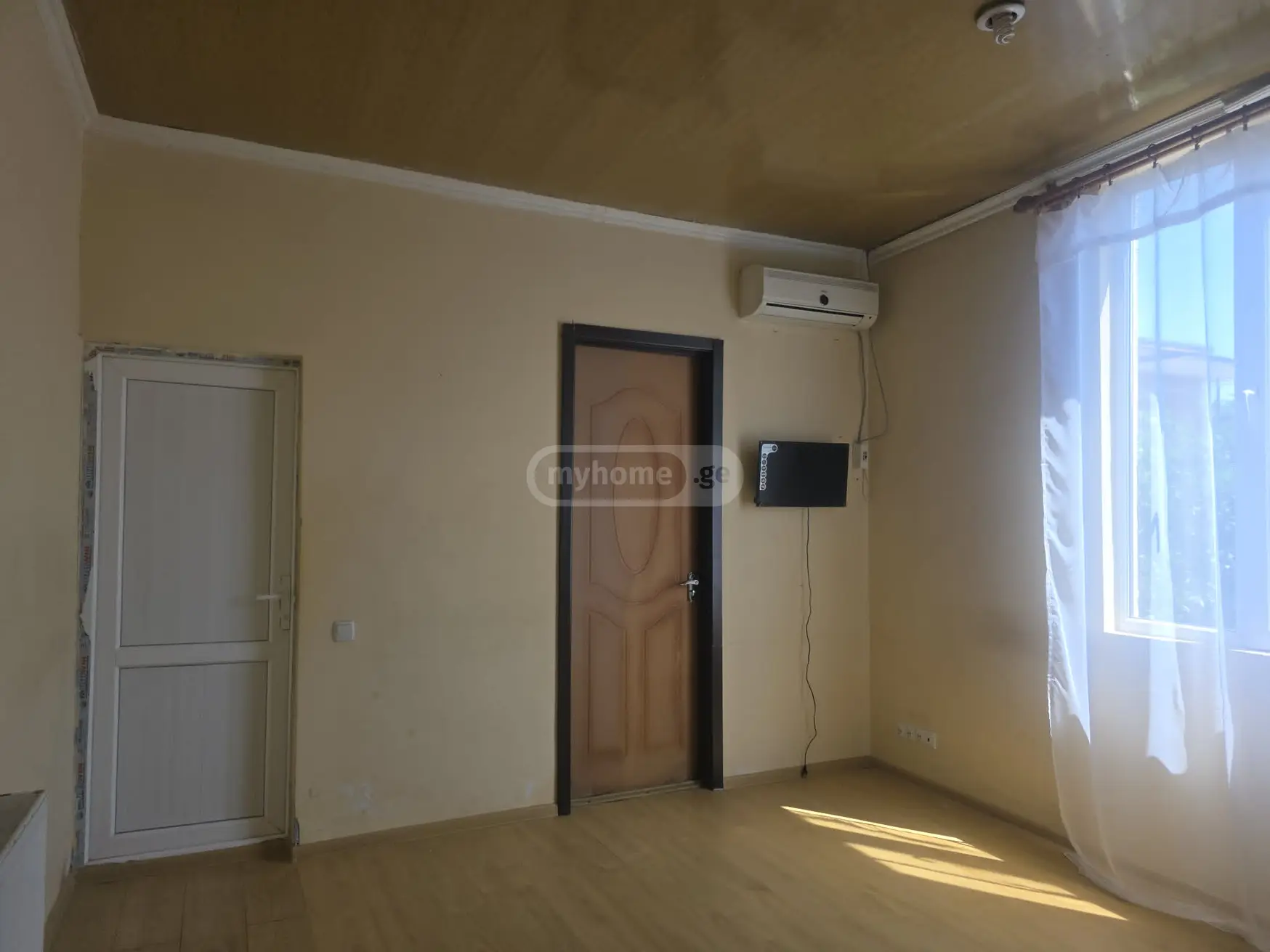 For Rent 10+ Room Private House Kutaisshi view 2