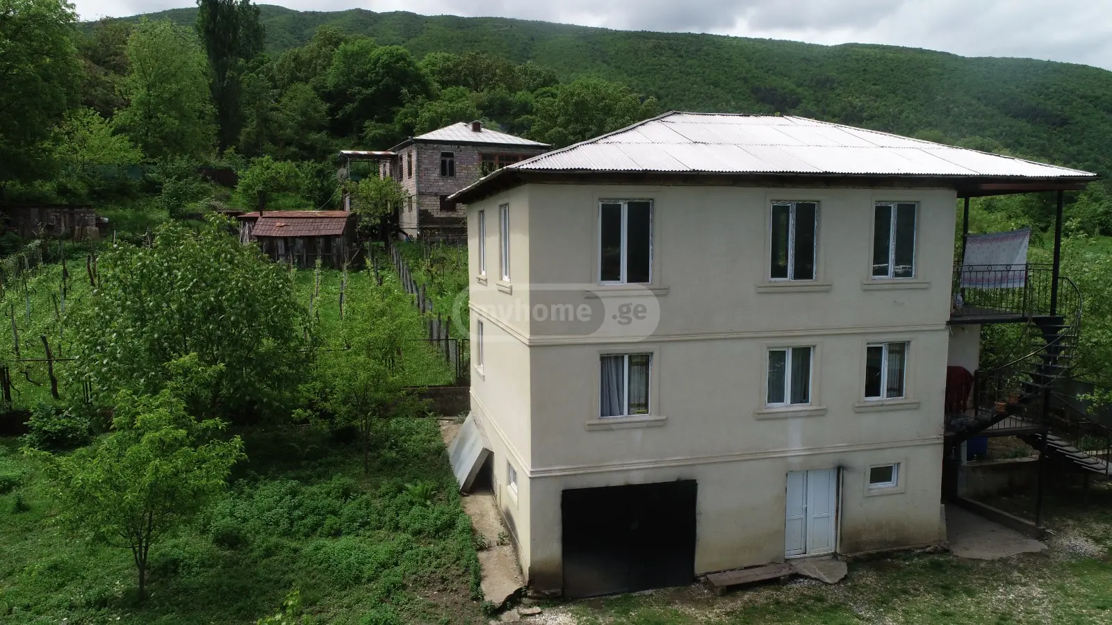 For Sale 10+ Room Private House Ambrolaurshi view 1