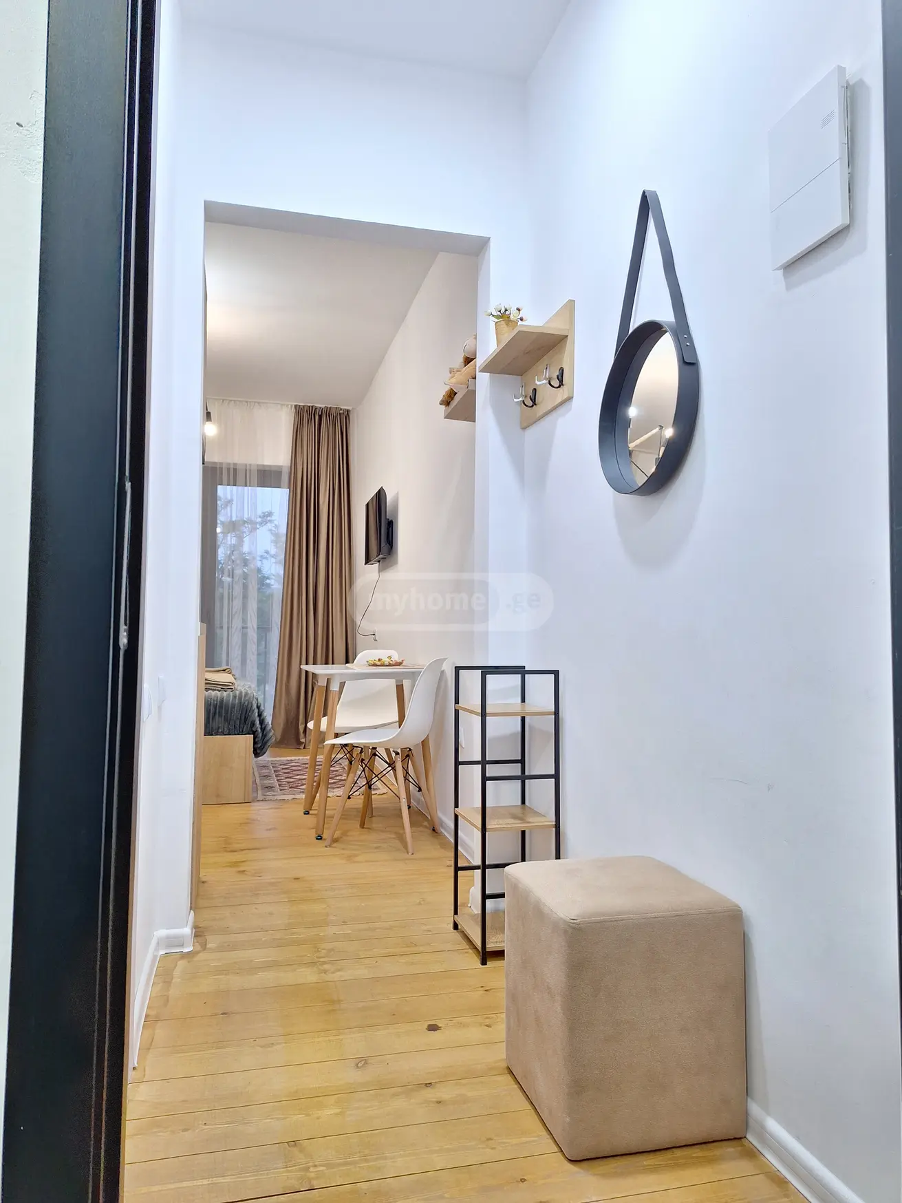 For Sale 1 Room Country House Dushetshi view 4