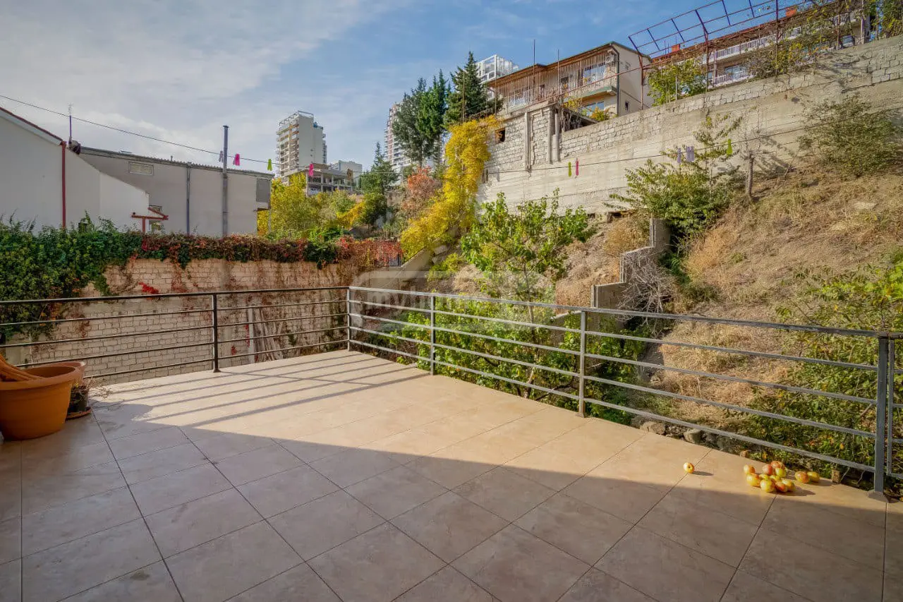 For Sale 9 Room Private House, 9 of 12