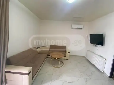 ქირავდება 5-ოთახი კერძო სახლი view 1