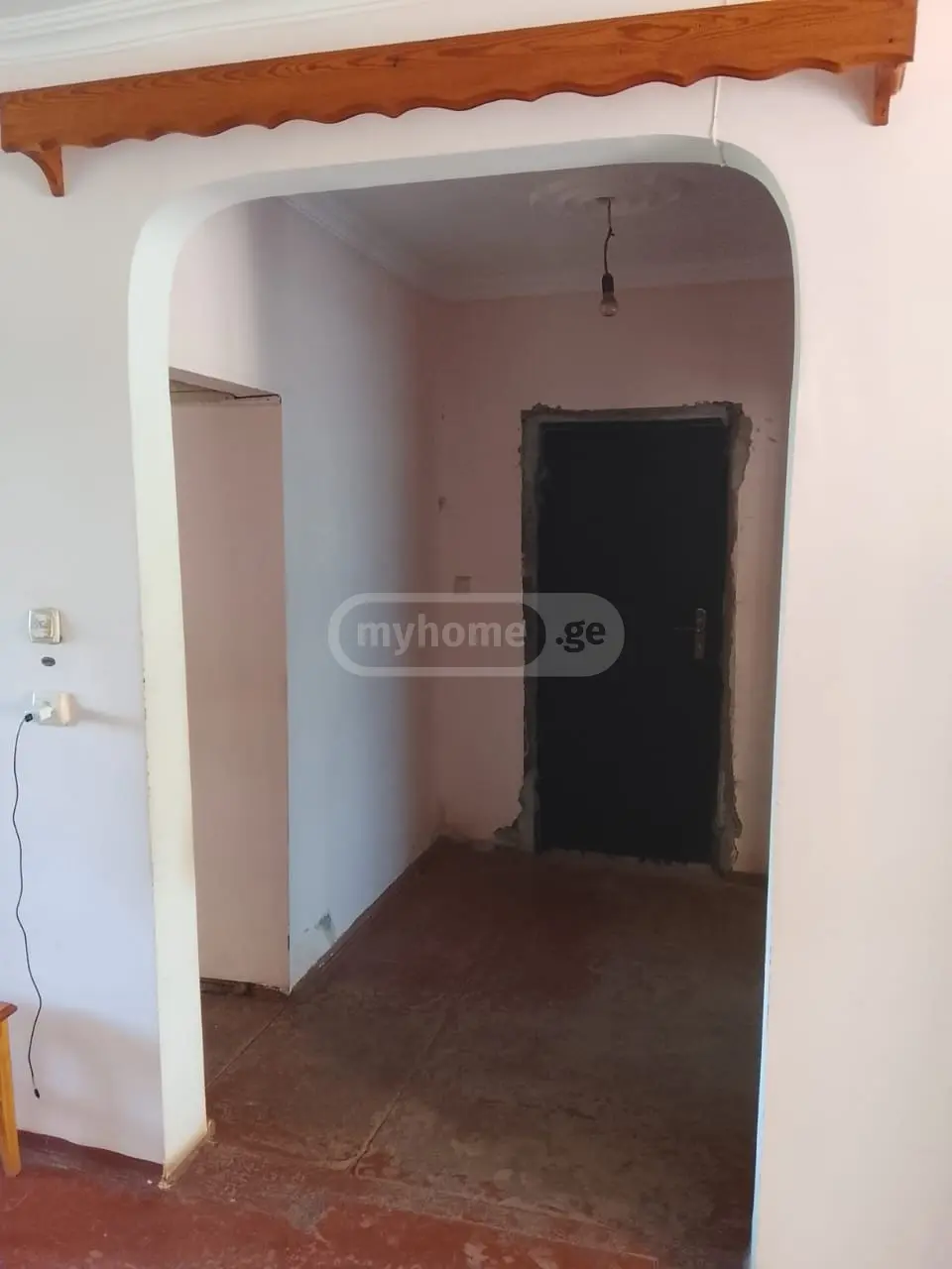 For Sale 3 Room Apartment Tsqaltuboshi view 1