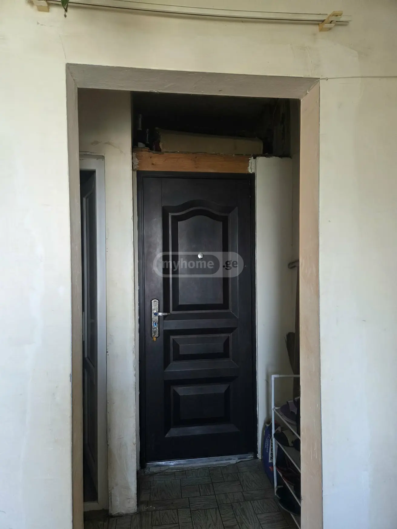 For Sale 1 Room Apartment Kutaisshi view 4