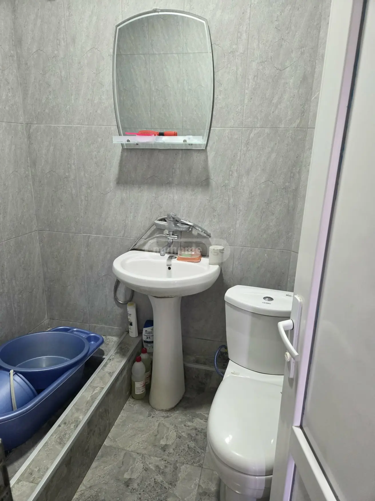 For Sale 1 Room Apartment Kutaisshi view 6