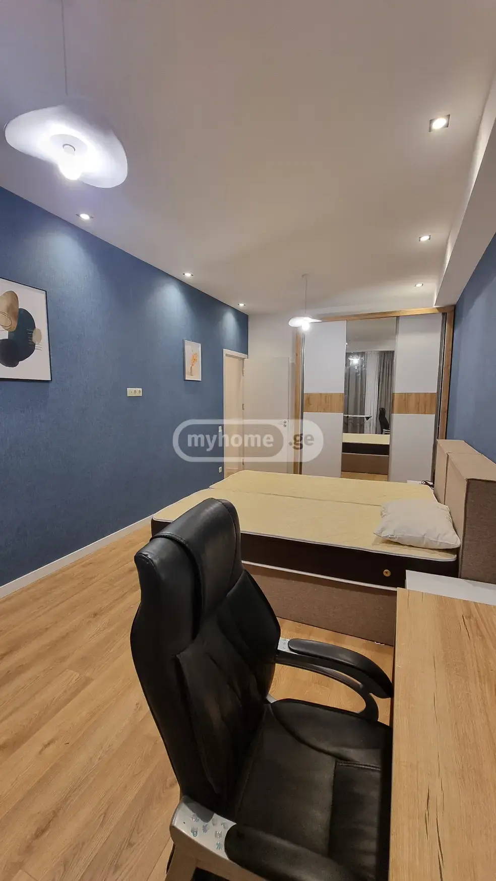 For Rent 3 Room Apartment, 8 of 11