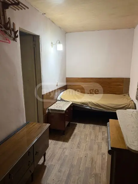 1-Room Apartment For Rent In Tbilisi, Giorgi Nikoladze St view 6