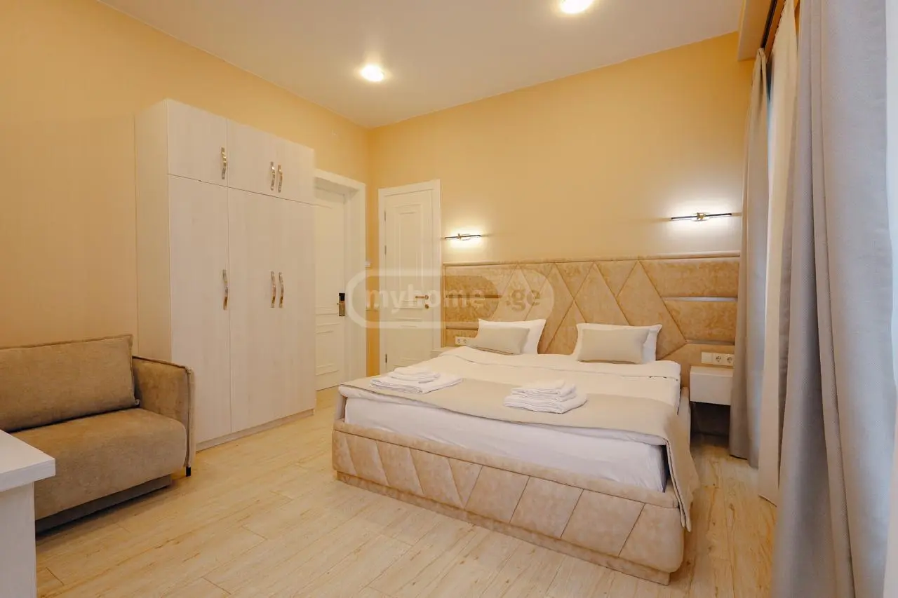 For Sale 7 Room Sastumro Nadzaladevshi view 4