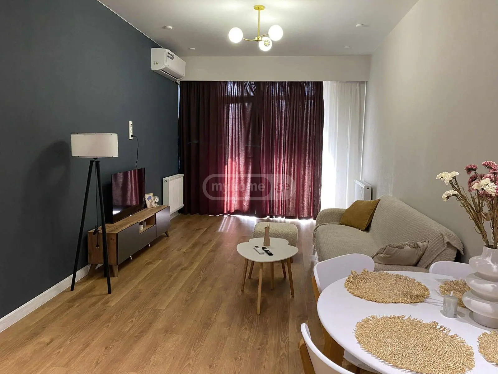 For Rent 2 Room Apartment, 1 of 10