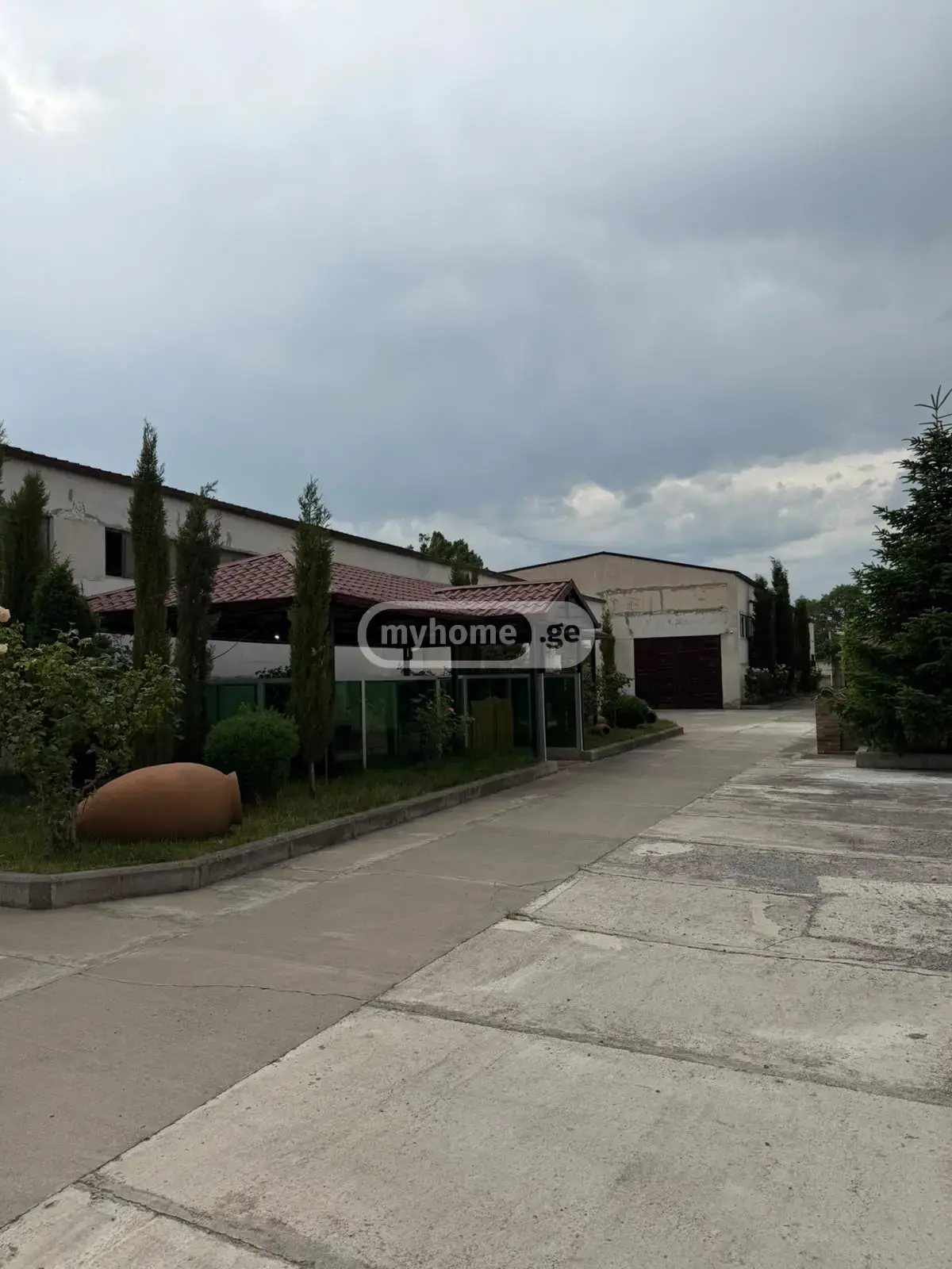 For Sale Universaluri Commercial Space Gorshi view 9
