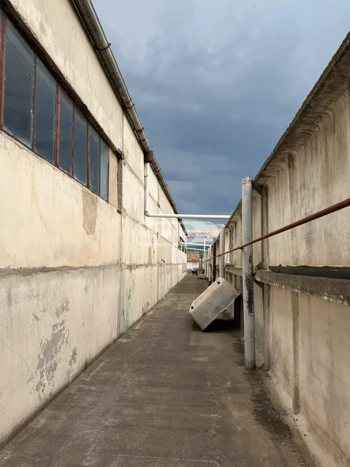 For Sale Universaluri Commercial Space Gorshi view 8