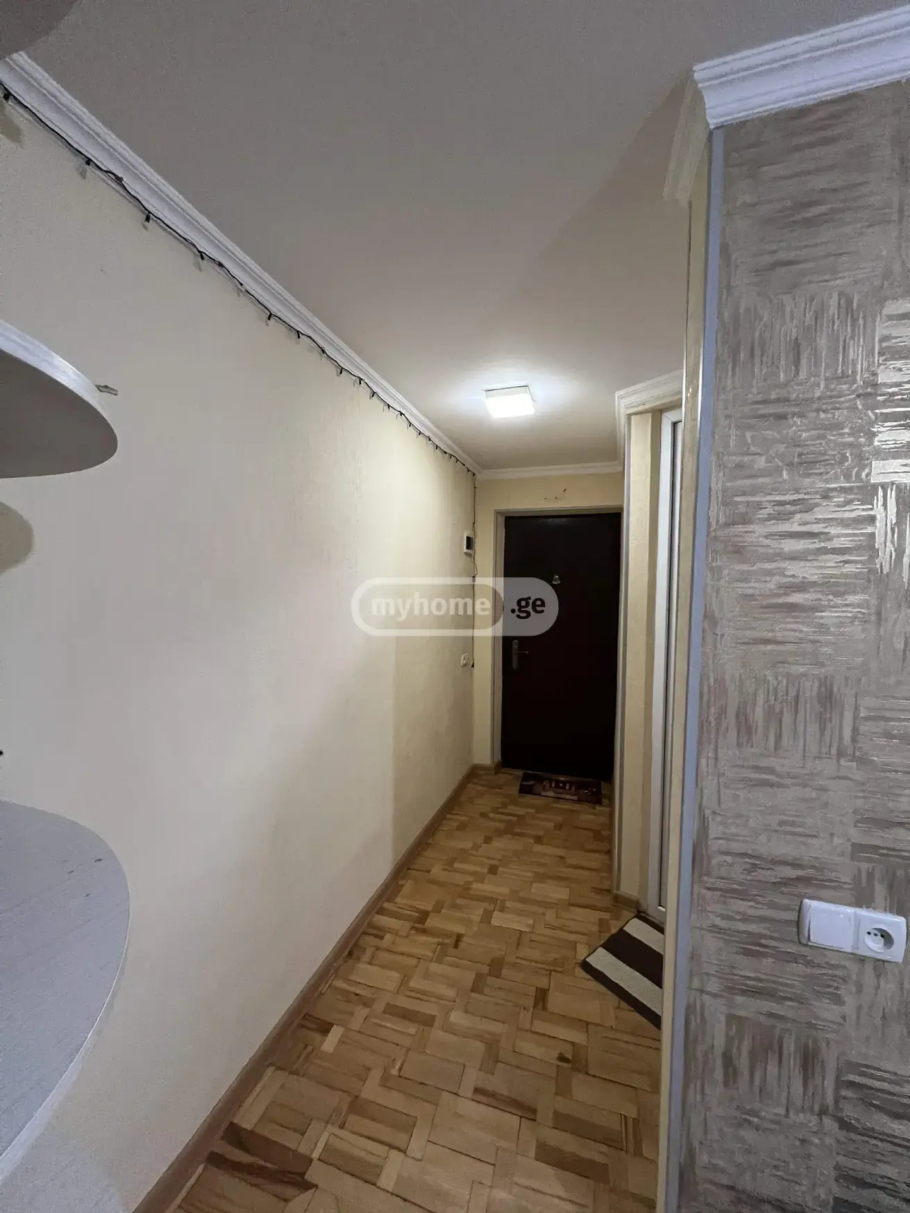 For Sale 2 Room Apartment Kutaisshi view 6
