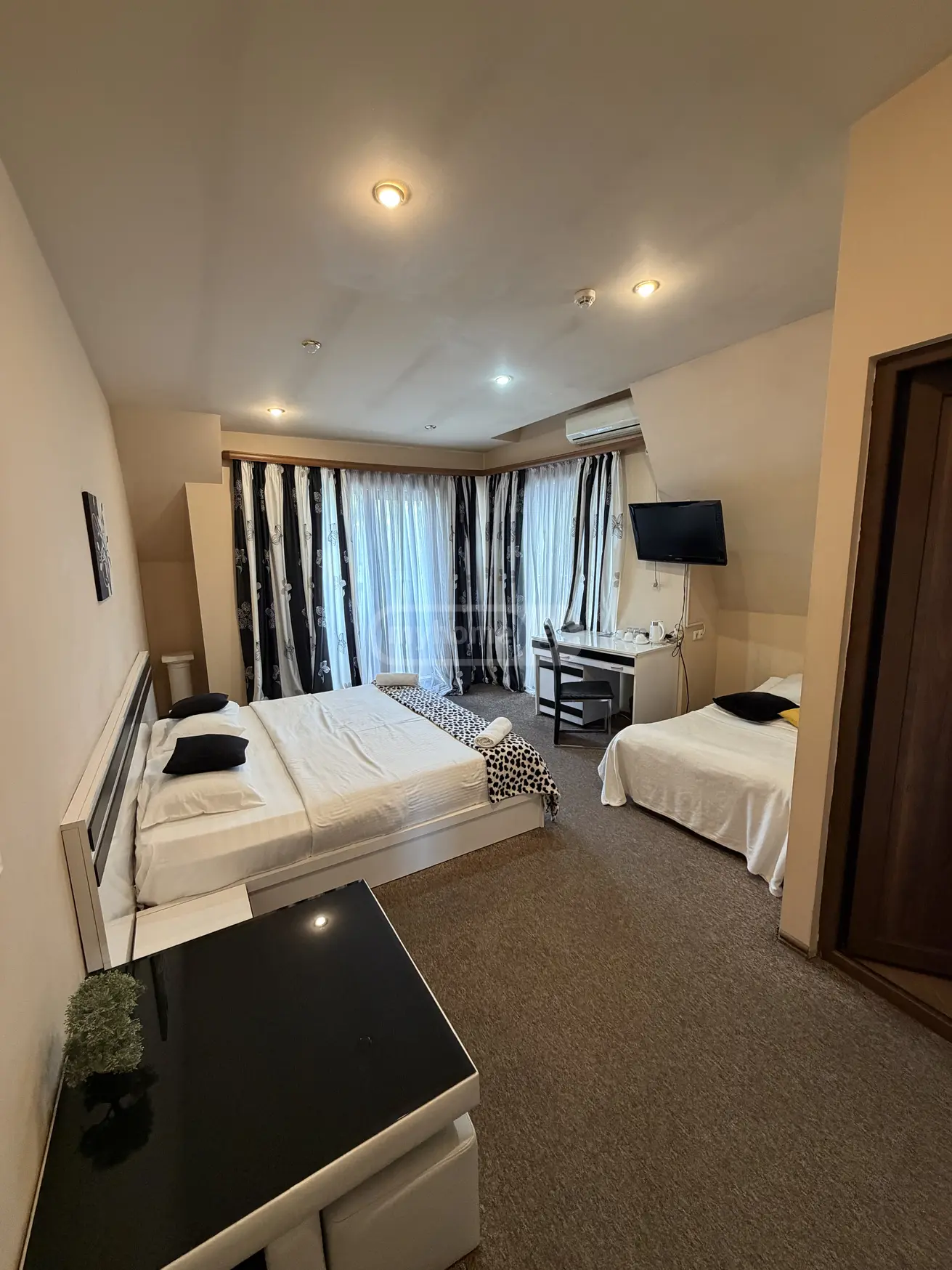 For Sale 10+ Room Sastumro Sololakshi, 9 of 12