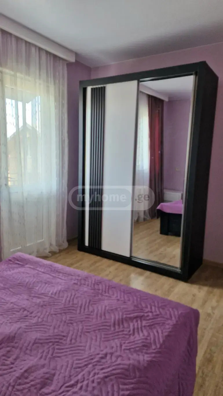 5 Room Summer Cottage For Rent. Mtatsminda view 26