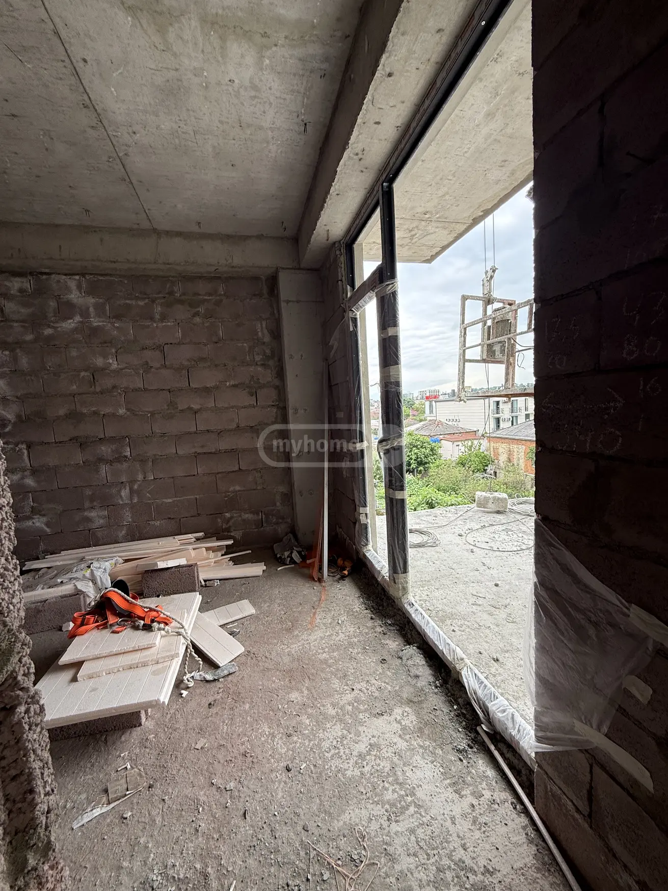 For Sale 2 Room Apartment Kutaisshi view 10