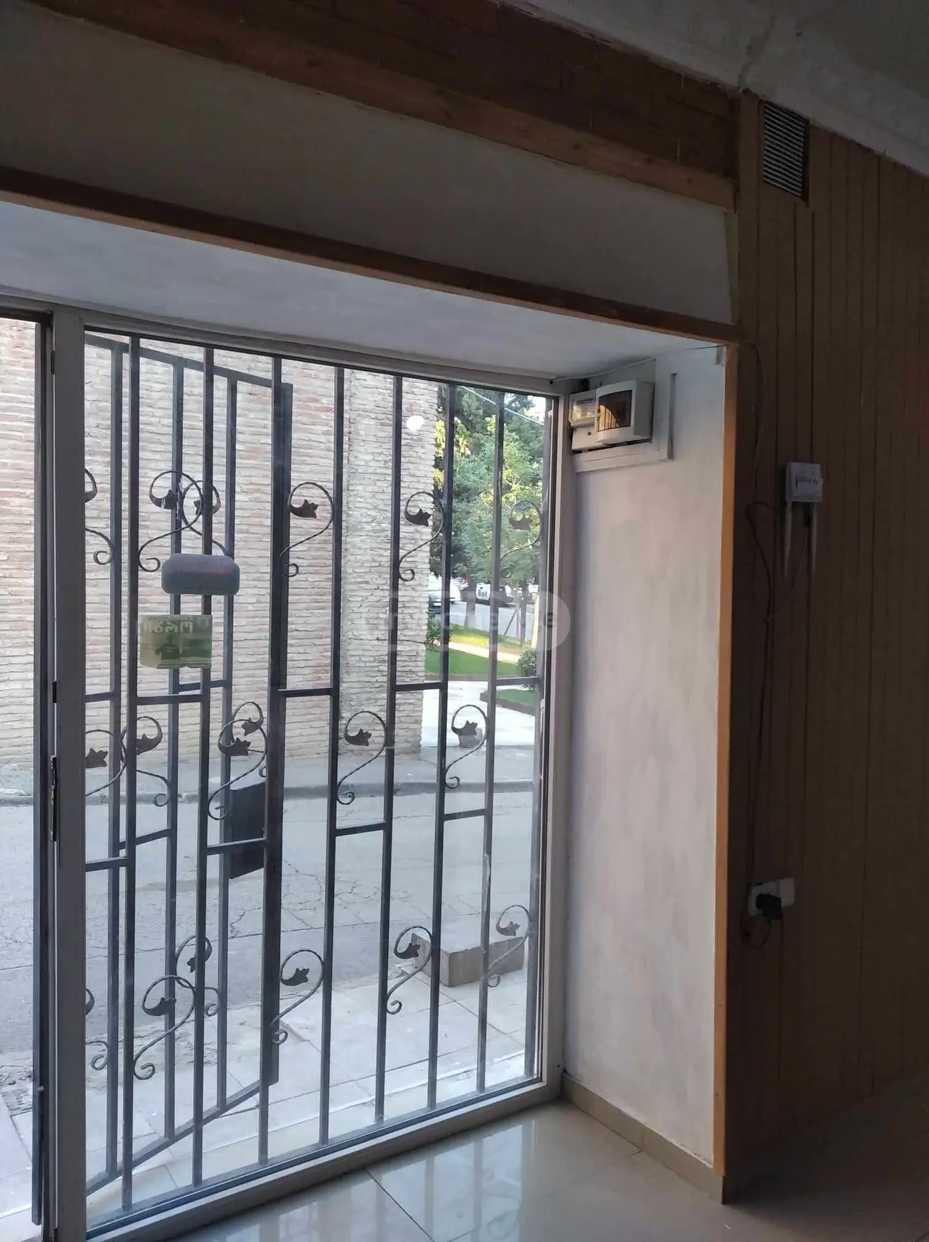 For Rent Universaluri Commercial Space Avlabarshi, 3 of 6