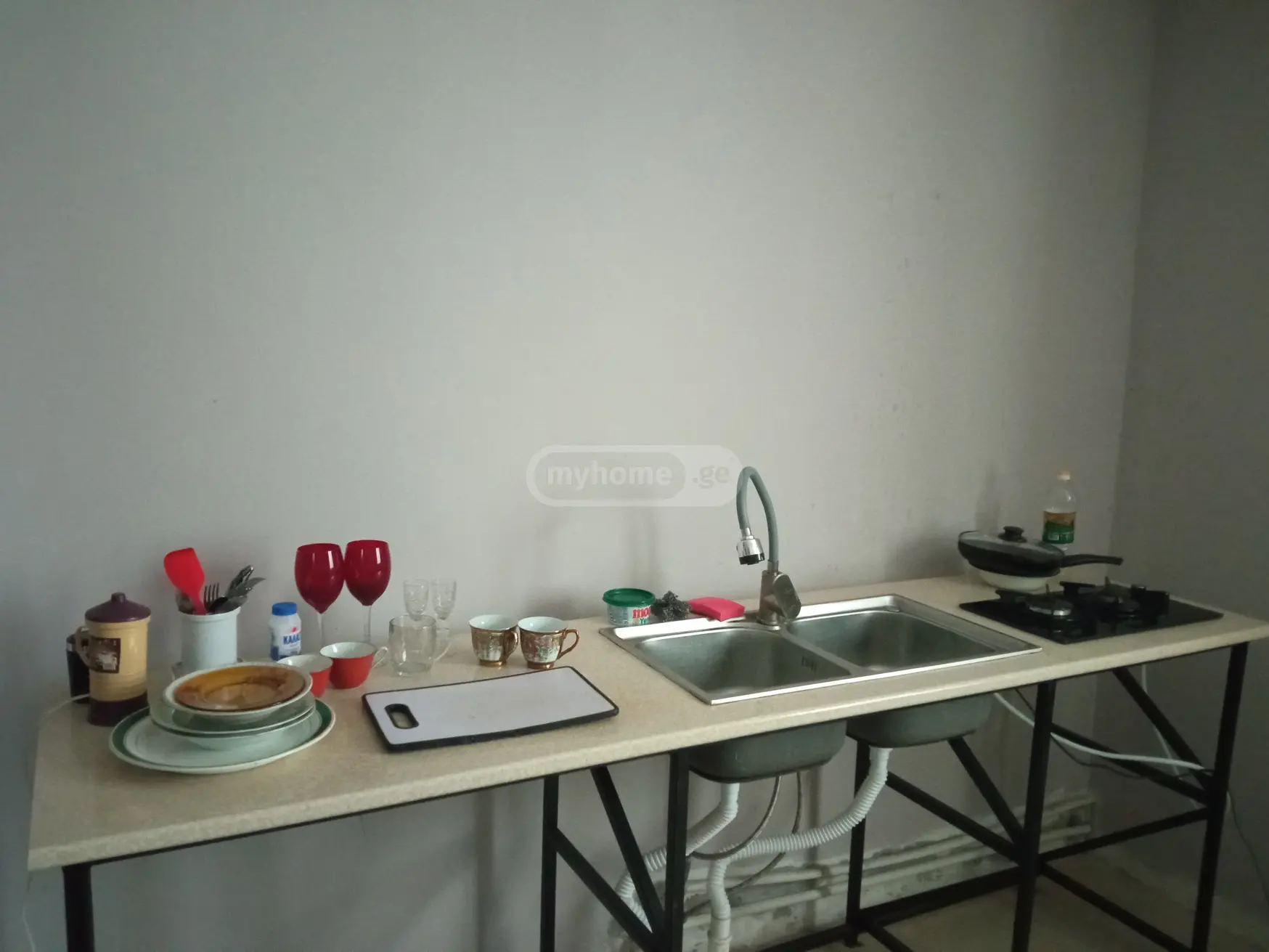 Daily Rent 2 Room Private House Zugdidshi view 5