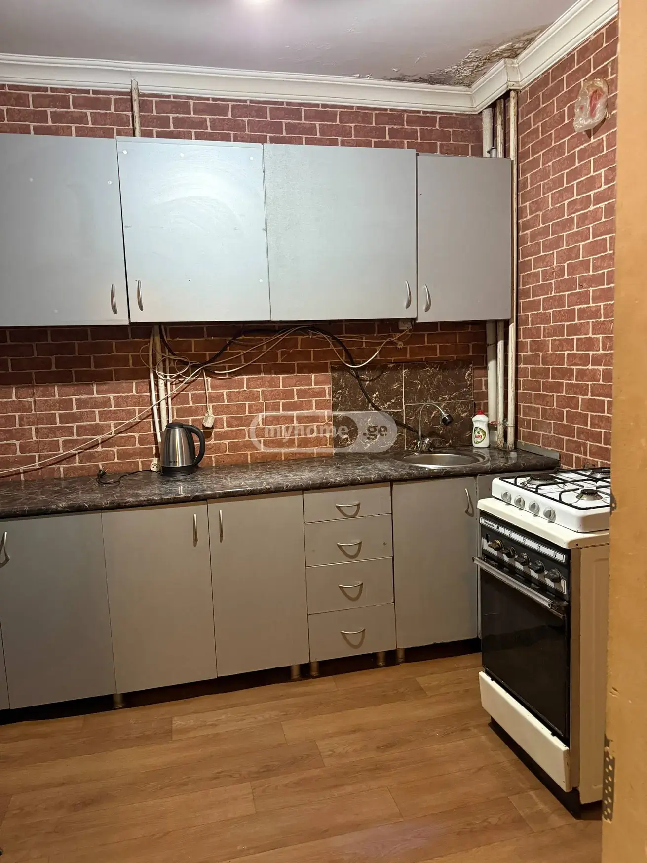 For Rent 4 Room Apartment Kutaisshi view 6