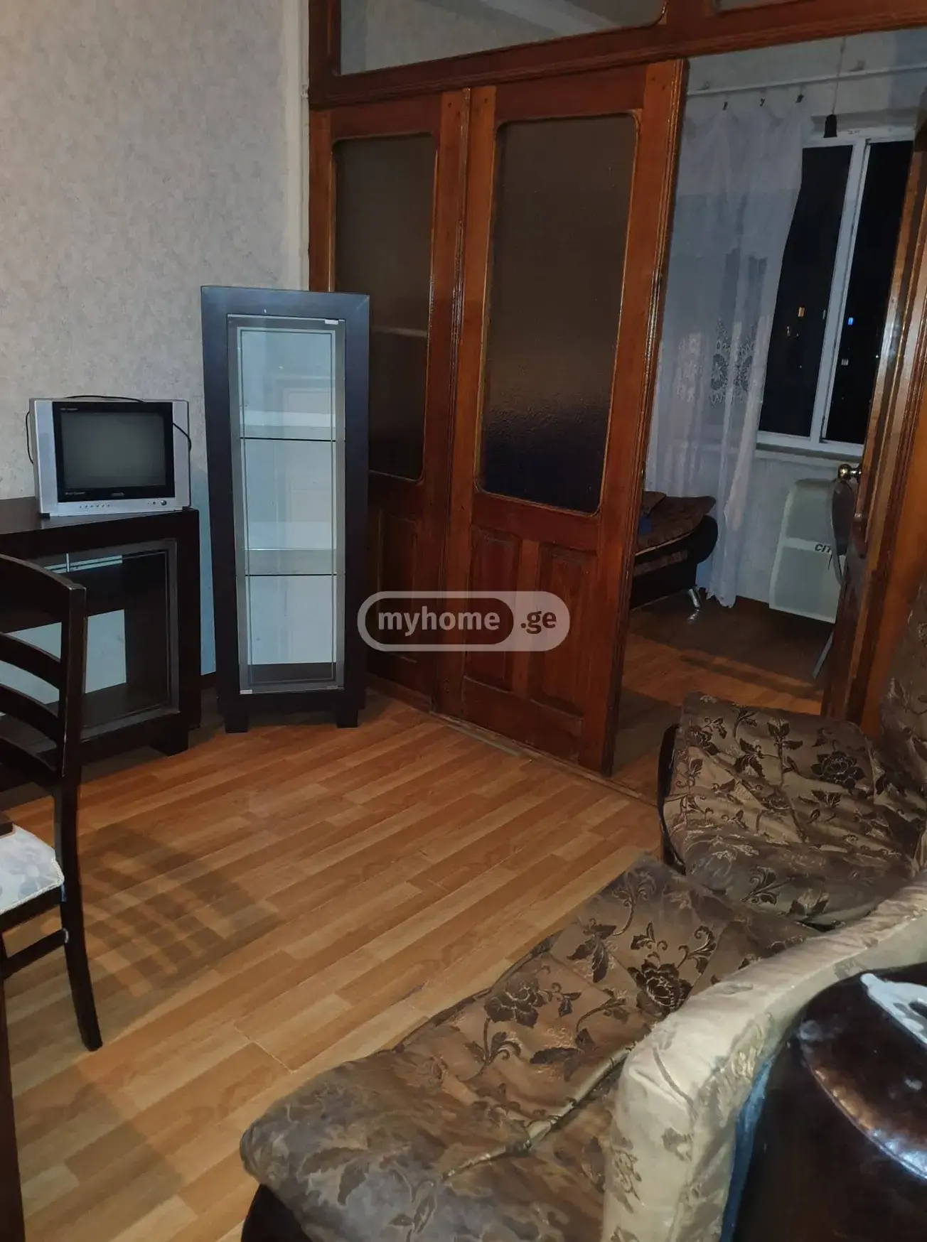 For Rent 4 Room Apartment Kutaisshi view 8