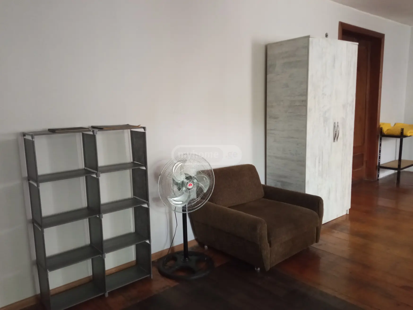 Daily Rent 2 Room Private House Zugdidshi view 2