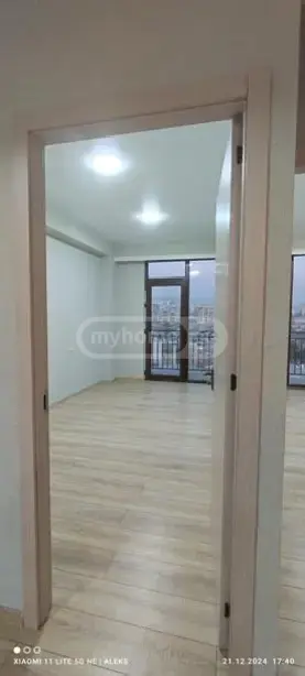 For Sale 3 Room Apartment Varketilshi, 5 of 11