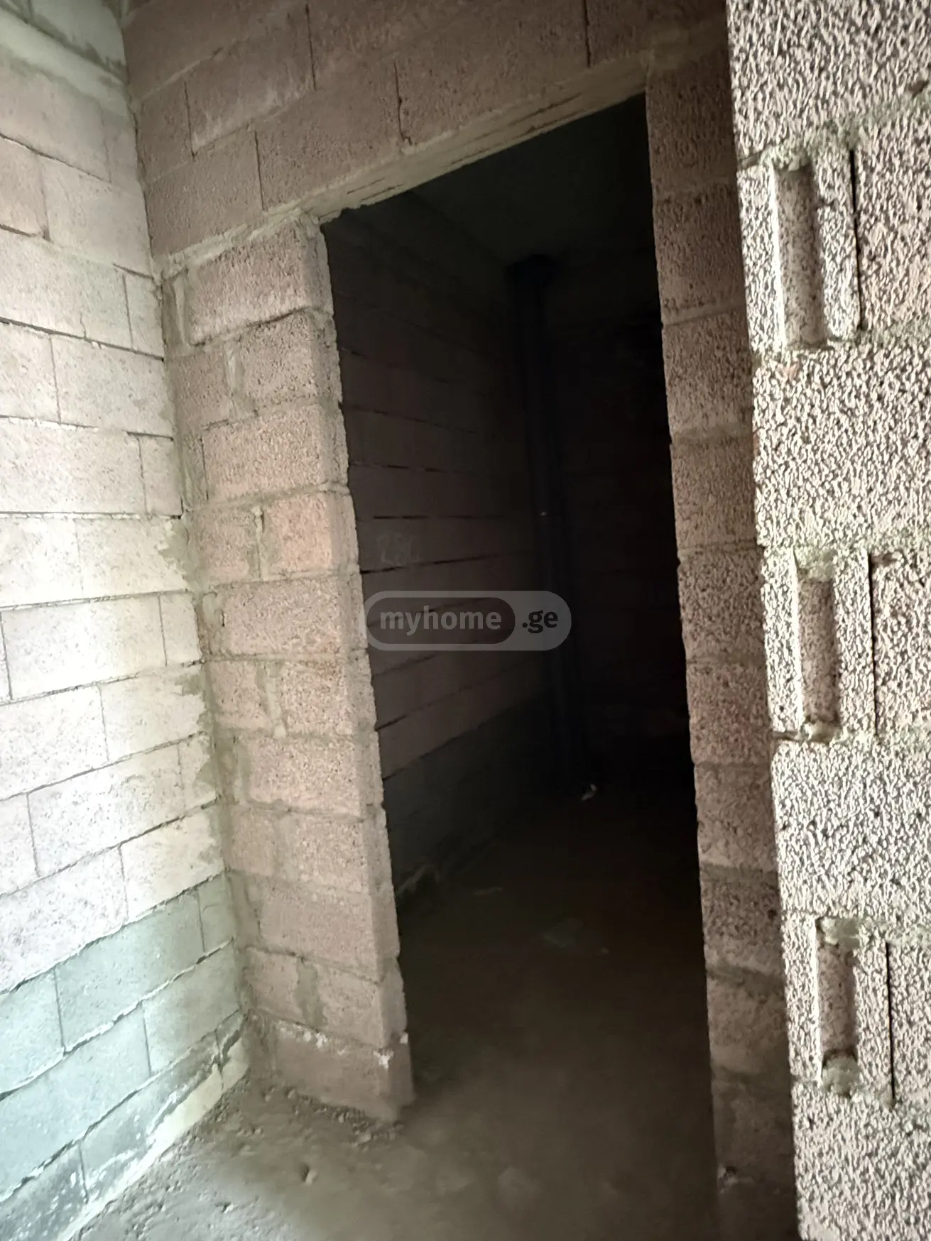 For Sale 2 Room Apartment Kutaisshi view 6