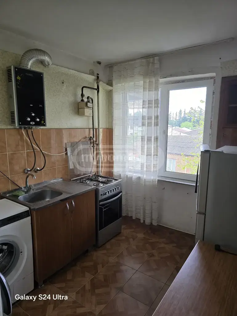 For Sale 1 Room Apartment Kutaisshi view 2
