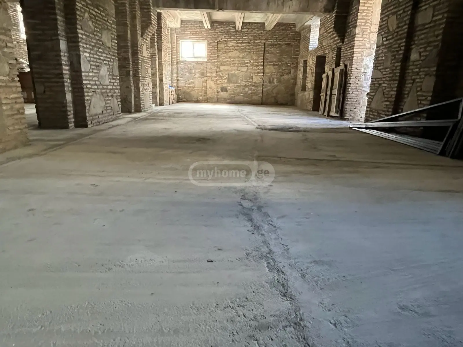 For Sale Nakhevarsardapi Commercial Space Gorshi view 3