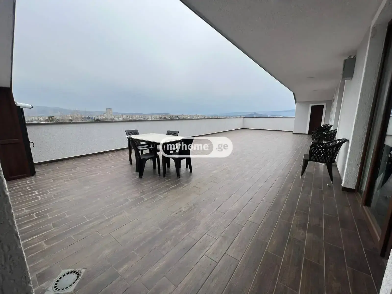 For Rent 8 Room Sastumro view 47
