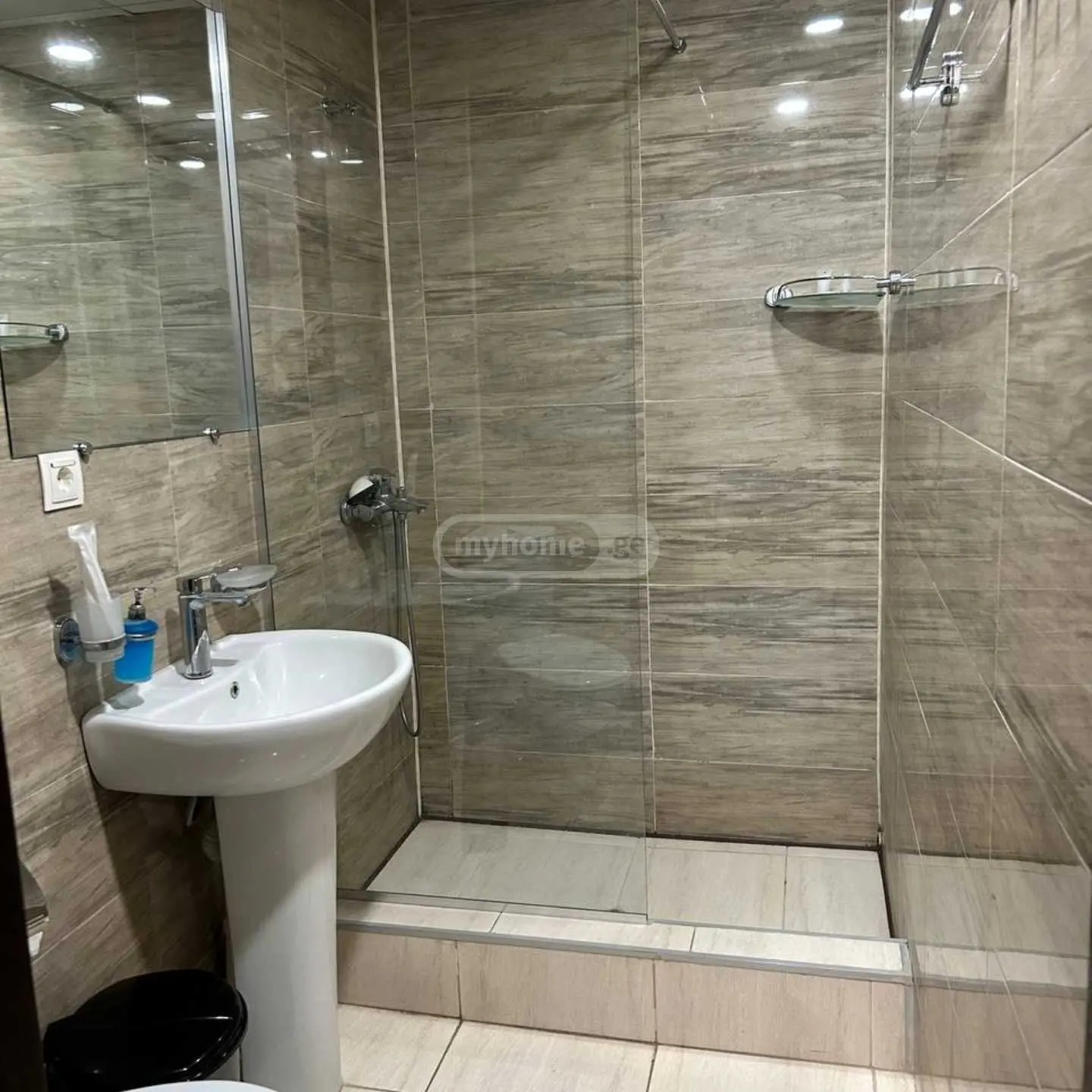 For Sale 10+ Room Sastumro Kobuletshi view 8