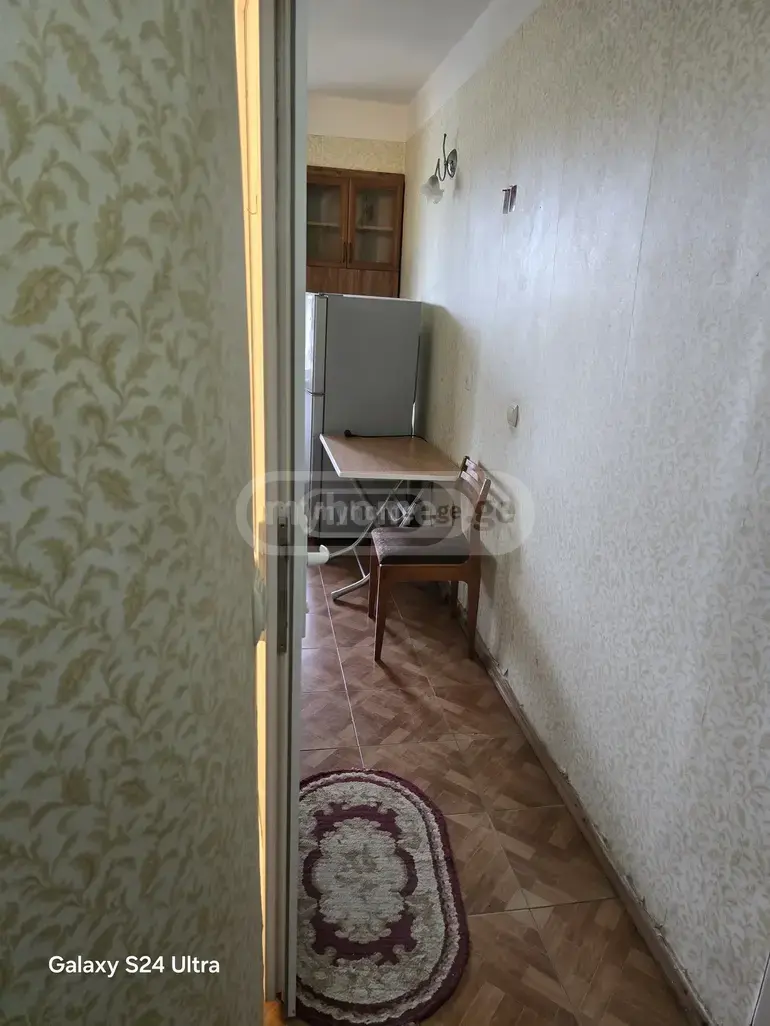 For Sale 1 Room Apartment Kutaisshi view 3