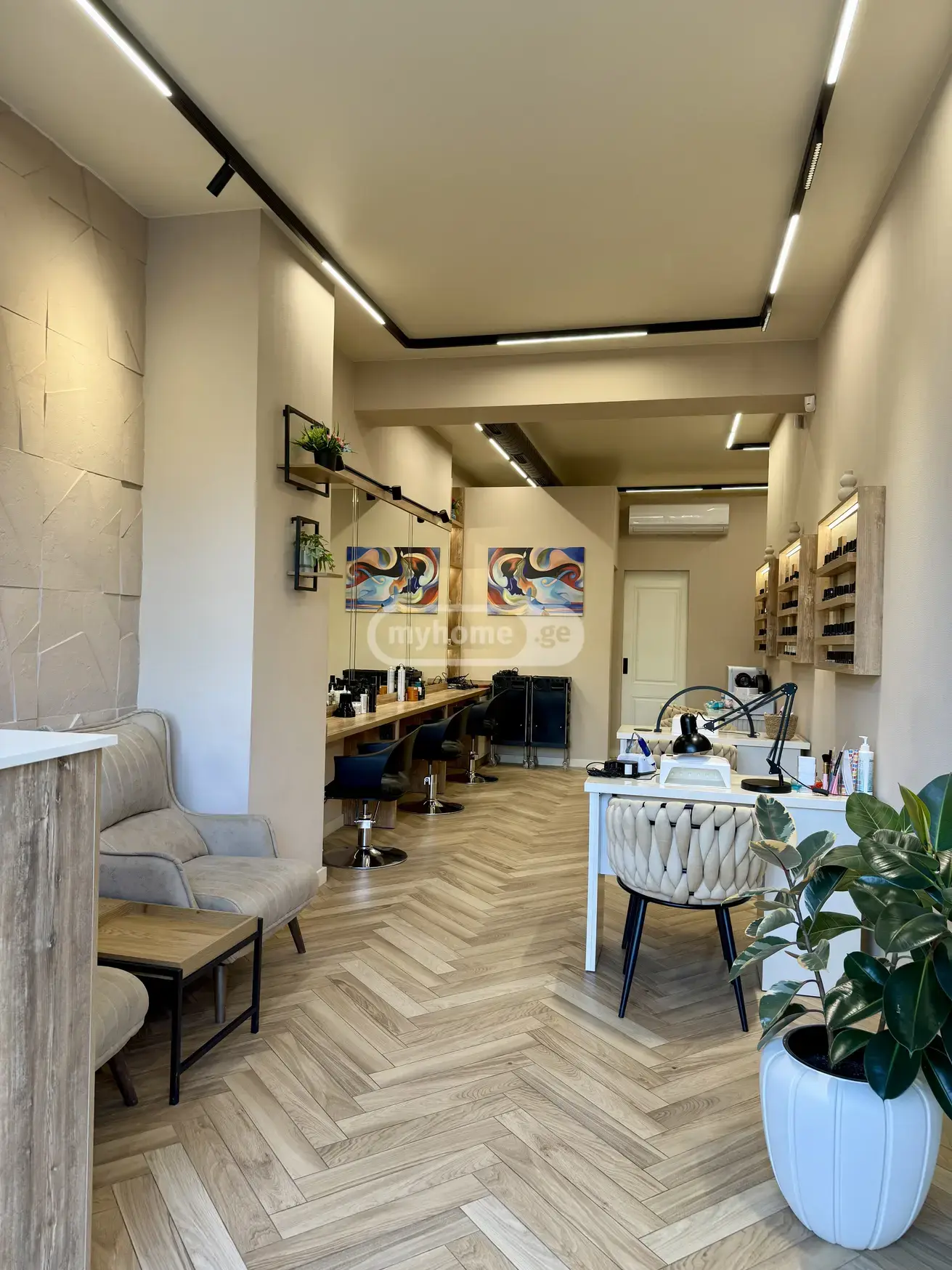 For Sale Universaluri Commercial Space Dighmis Masivshi view 6