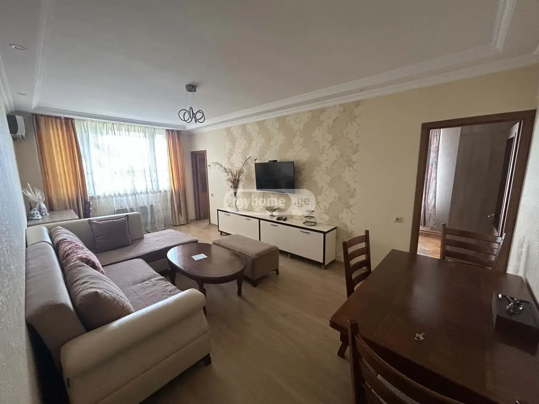 Аренда 3-комната Квартира view 1