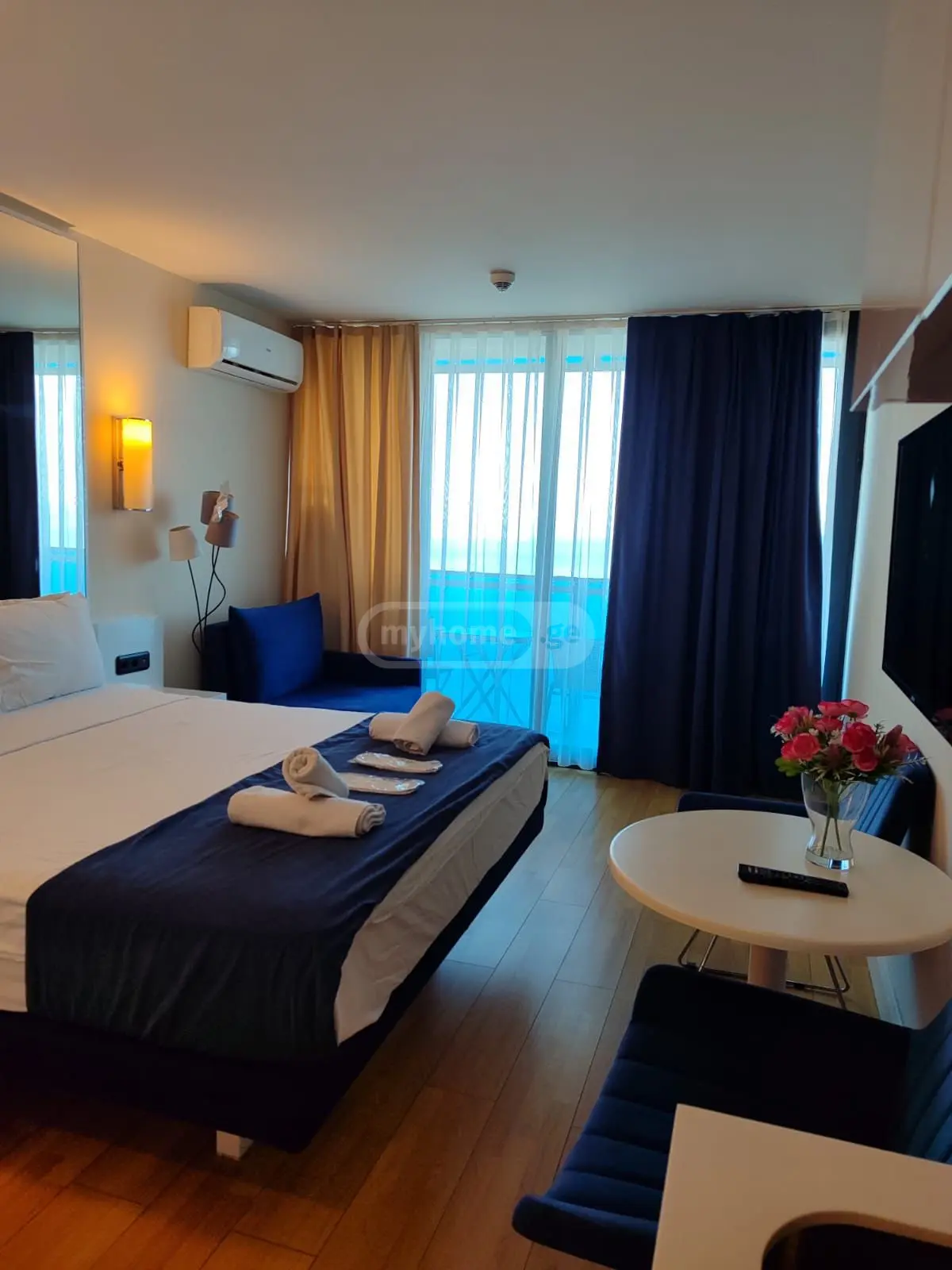 Daily Rent 1 Room Sastumro view 6