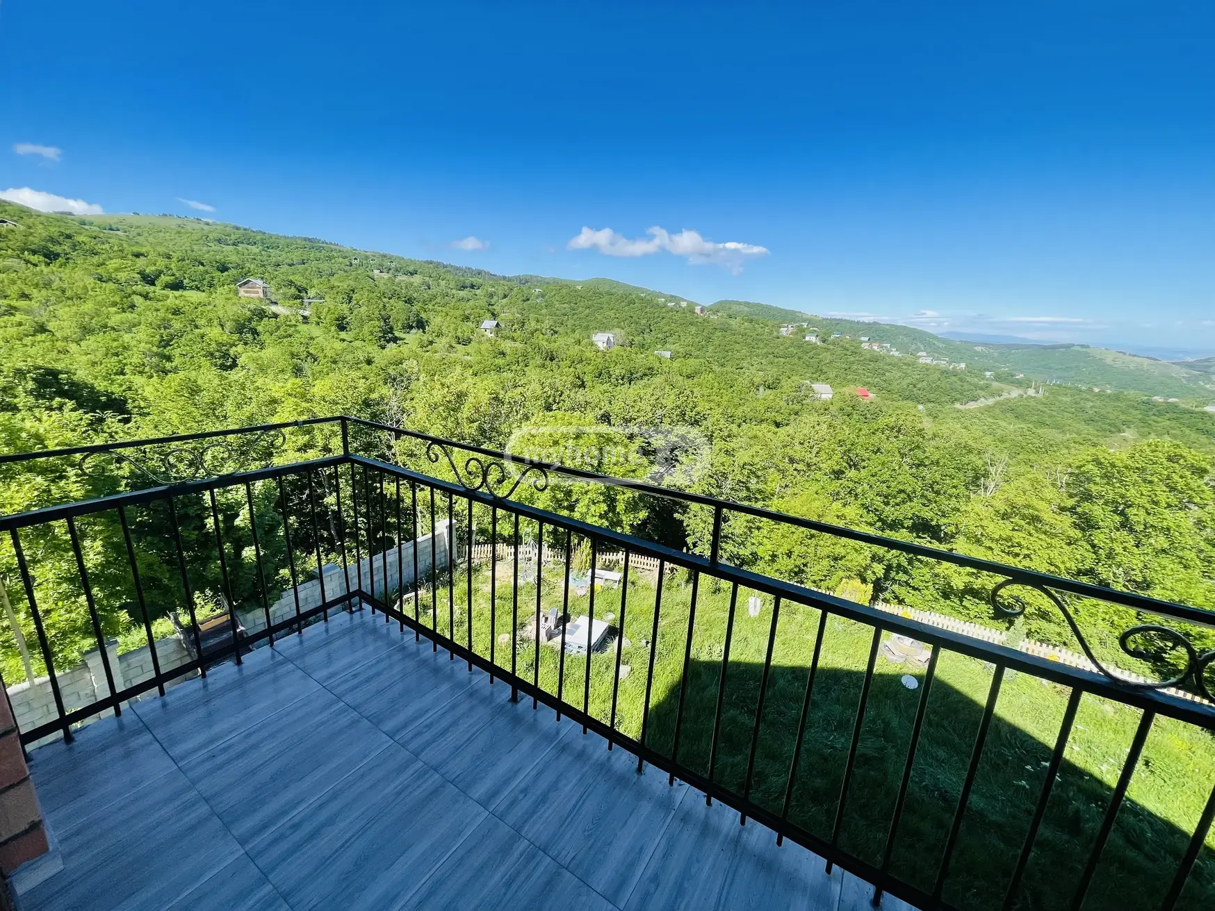 For Sale 4 Room Country House Lisze view 11