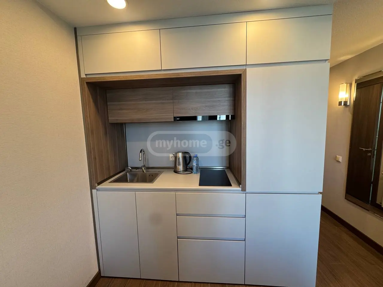 For Rent 1 Room Sastumro view 6