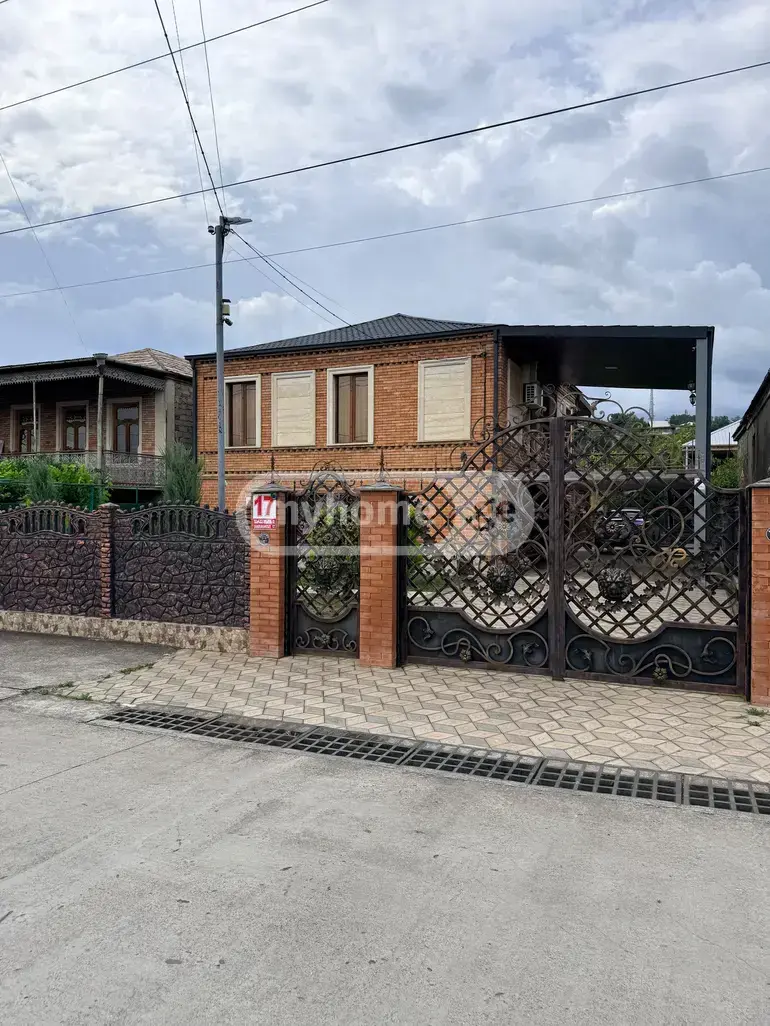 For Sale 7 Room Private House Kutaisshi view 1